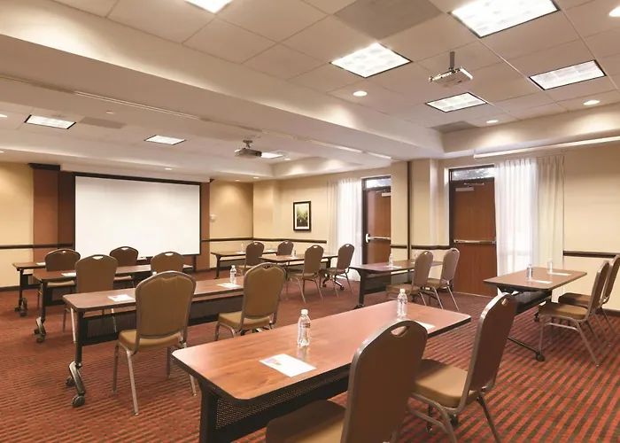 Hyatt Place Chicago - Lombard/oak Brook 3*